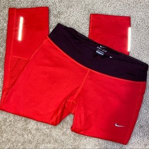 Nike crop running leggings